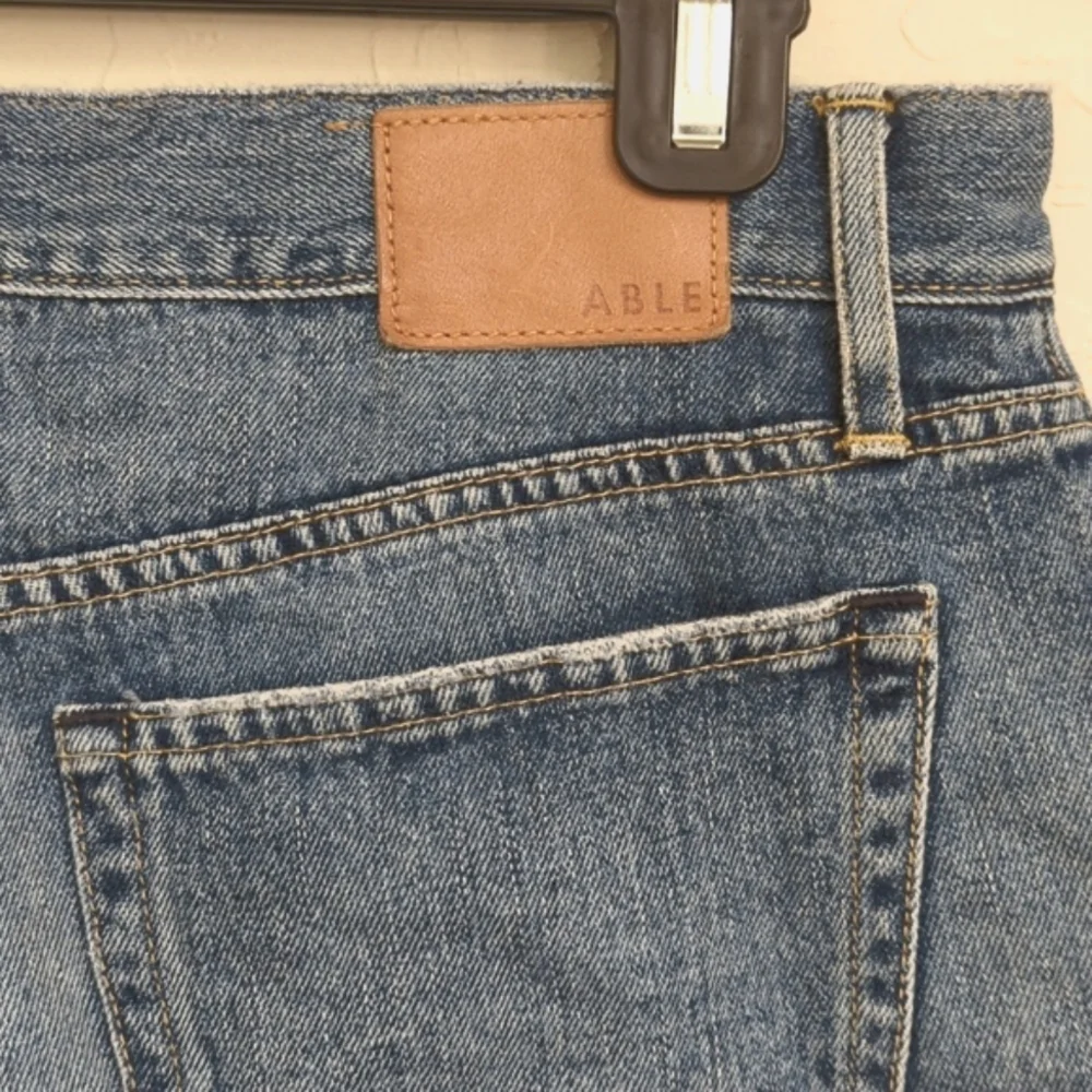 Able The Cutoff Distressed Denim Shorts Size 27